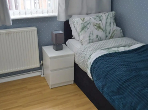 Beautiful and Luxurious 4-bed House in Essex