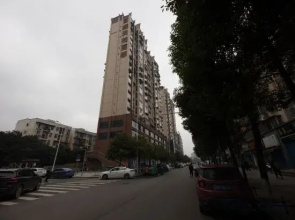 Yuntian Hotel