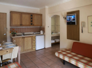 Club Anastasia Aparthotel