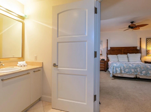 Ho'olei Ocean View Rooms by Coldwell Banker Island Vacations