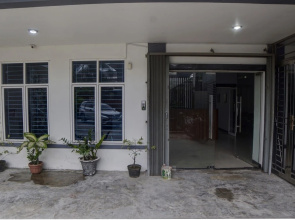 Hotel O Finest House Near Amplas Bus Terminal