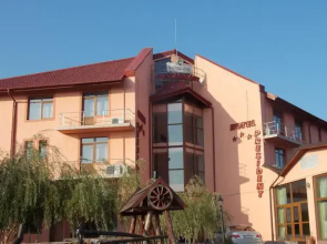 Hotel President