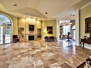 Knickerbocker Estate: Elegant 9-BR Getaway in Naples. Enjoy Private Pool, Outdoor Dining, and Expansive Grounds, Experience Tranquility with Easy Access to Naples' Best