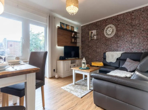 Apartment in Westerdeichstrich Near North Sea