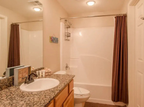Legacy Towers-Legacy I 808
