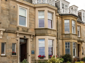 East Sands Holiday Apartment