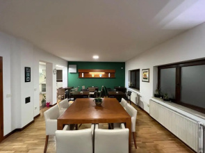 Alias Hostel