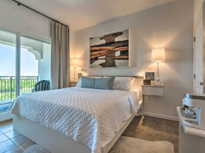 Ocean View Condo Btwn Rosemary & Alys Beach!