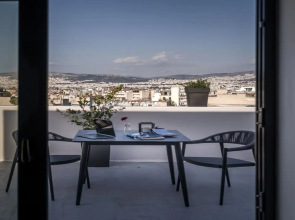 Urban Nest - Suites & Apartments