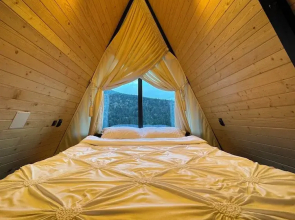 Macko Cabin