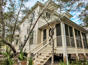 Magnolia Cottages by the Sea by Panhandle Getaways