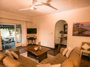 A Wonderful 5 Bedroomed 4 Bathroom Villa With Swimming Pool gym Garden of the Highest Quality - 2215