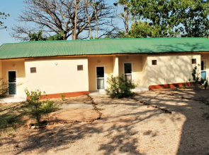 Jerreh Camp Lodge