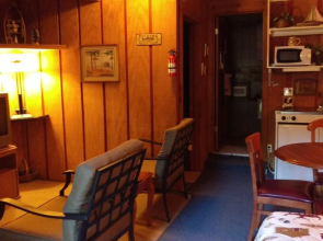 Alpine Motel