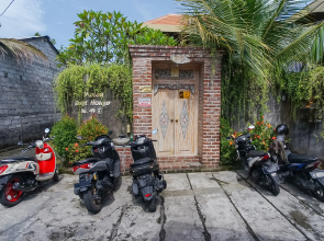 D'Meten Guest House Canggu