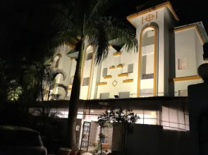 Hotel Manas