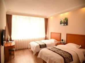 GreenTree Inn Baishan Linjiang Yalu River Express Hotel