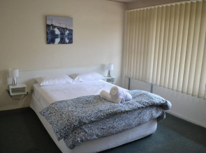 Wards Holiday Flat 1