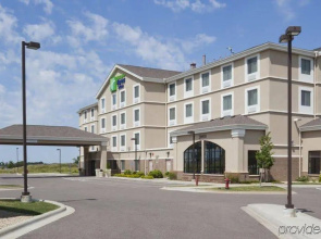 Holiday Inn Express Hotel & Suites Rogers by IHG