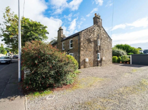 Riverview - Overlooks The Tay