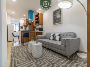 Centric 1 BR Condo in Zona Romantica - Pool