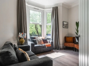 HG Collection - Cardiff City - Sleeps 6