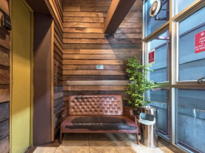 Suneta Hostel Khaosan