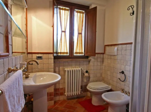 PERUCCIO 4, Emma Villas