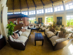 Media Luna Resort & Spa