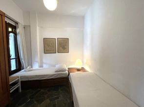 Spacious Maisonette on the "eu Blue Beach" of Kalogria in Sithonia in Greece