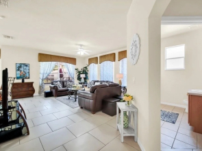 Amazing 5 Bd 4Bt W/ Pvt. Pool & Spa Near Disney 5 Bedroom Villa By Redawning