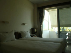 Batis Hotel