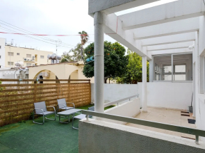Townhouse In Ideal Location
