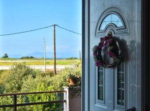 Fully renovated apartment-ανακαινισμένο διαμέρισμα