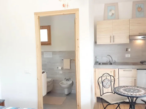 Studio in Cugnana, With Furnished Terrace and Wifi - 5 km From the Bea