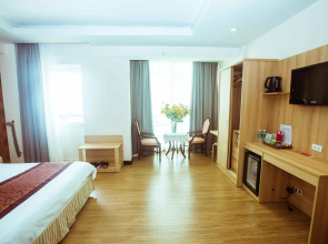 Phu Quy 2 Hotel