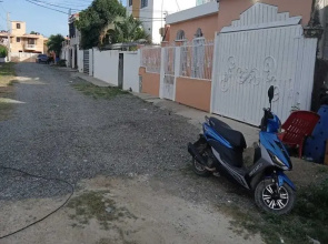 Villa con Piscina en Boca Chica