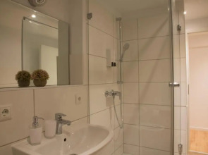 Schöne Ferienwohnung 54 m², Zentrumsnah, Kingbett