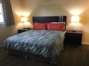 Surfsider Resort