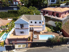 Home2Book Stunning Villa Raquel, Pool & View