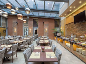 Отель Marmara Hotel Budapest