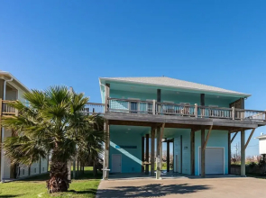 Aqua Splash 3 Bedroom Home