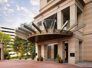 Mansion On Peachtree, A Rosewood Hotel & Residence