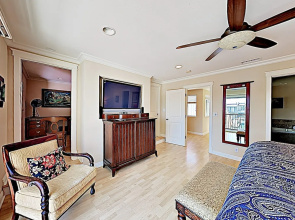 2310 Kingsbridge Lane Home 3 Bedrooms 2.5 Bathrooms Home