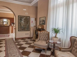 Hotel Flora
