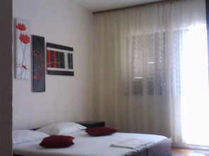 Marino - Large Terrace - A1