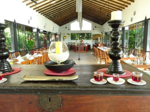 Sigiriana Resort by Thilanka