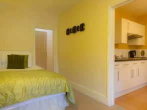 The Guesthouse East