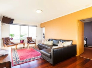 Eleanor - Beyond a Room Private Apartments
