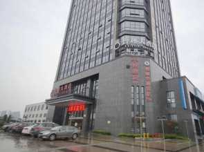 Luyue Hotel